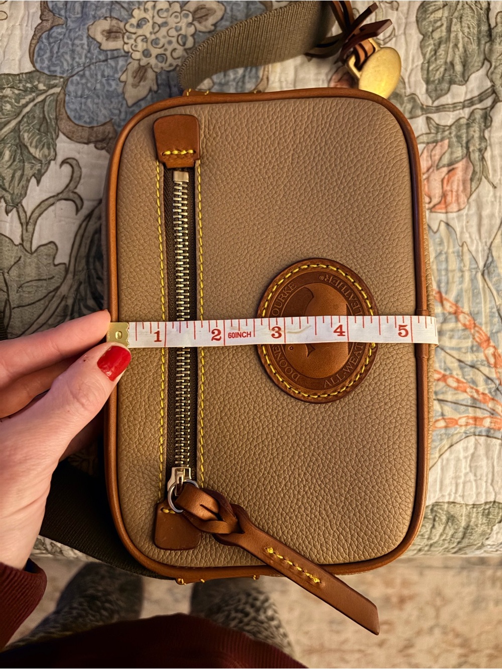 Dooney & Bourke All Weather Camera Bag - Pebble Leather - Picture 7 of 8